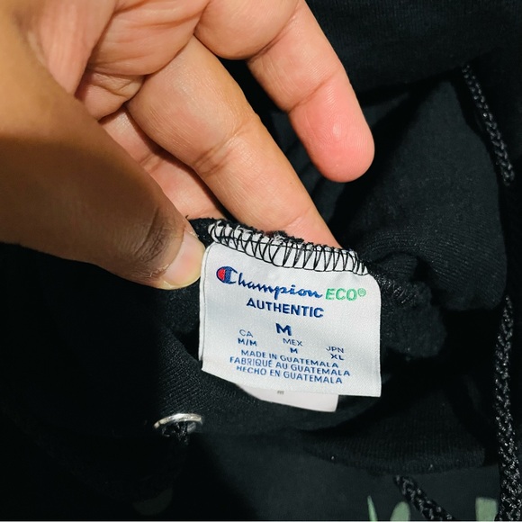 CHAMPION BLACK MEN'S HOODIE - Picture 8 of 9